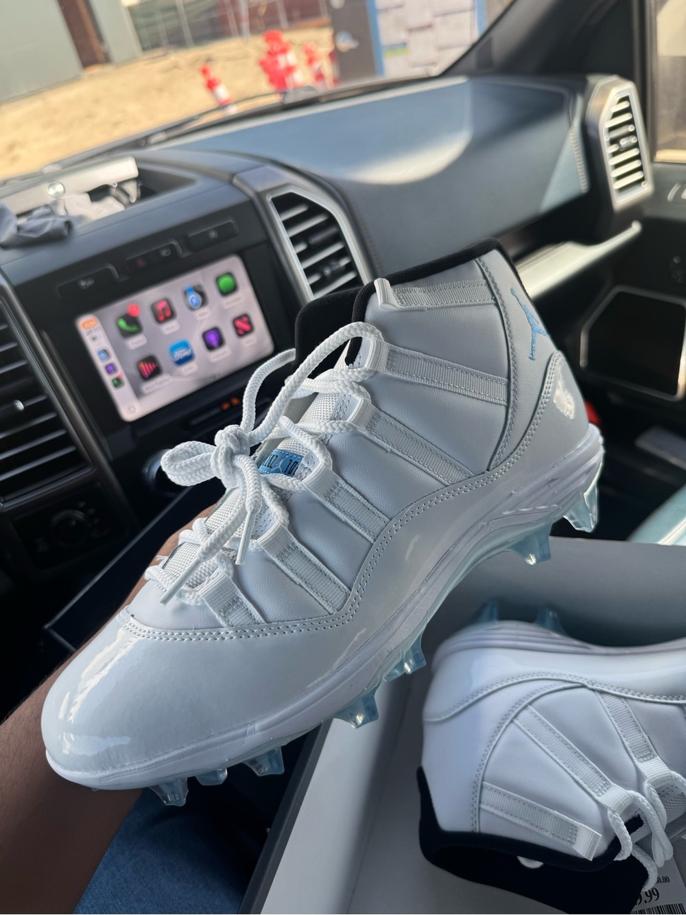 Air Jordan 11 Mid TD Football Cleats Legend Blue White Size 10.5